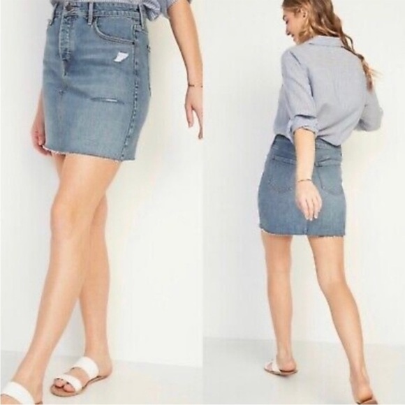 *NWOT* Old Navy Vintage Distressed Jean Skirt | Mid/High Waisted Raw/Frayed Hem - Picture 10 of 10